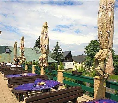 Hotel Zeleny Dum